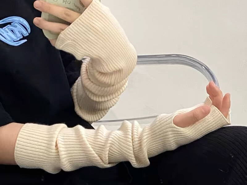 គ្រឿងបន្លាស់ - ឧស្សាហកម្ម